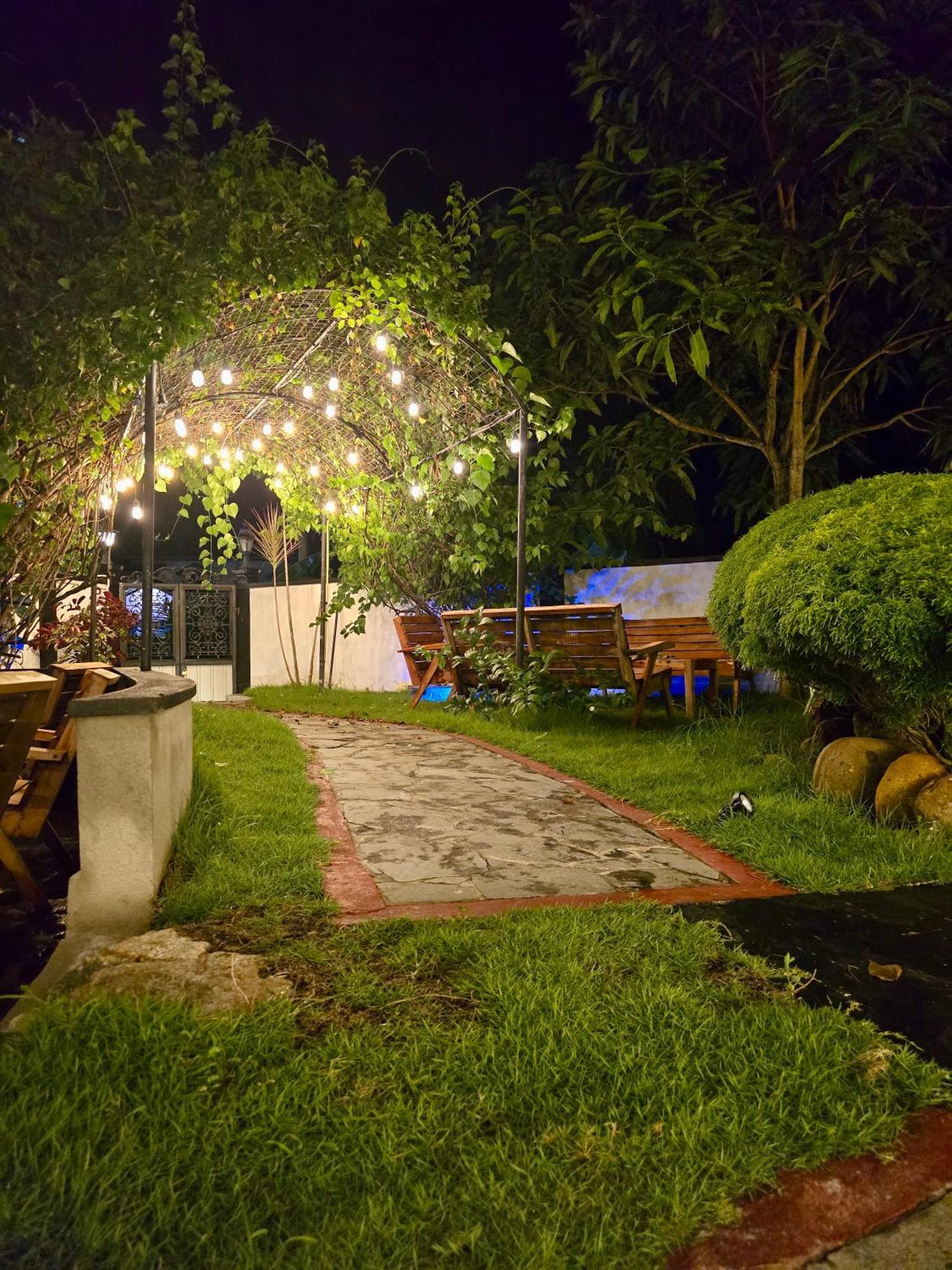 Habibi Hostel & Restaurant Unawatuna Exterior foto